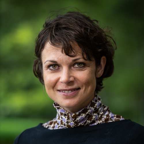 Claudia Loebel