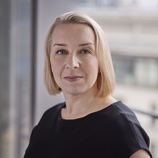 Lara Edmonstone-West