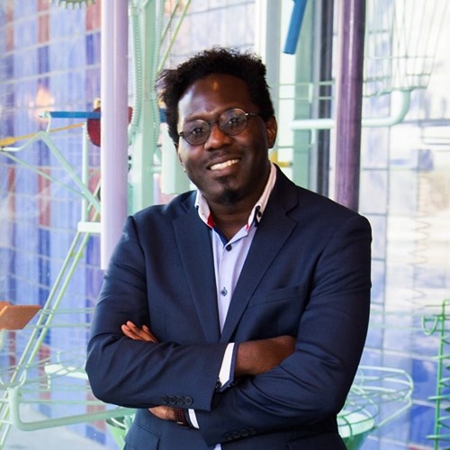 Deji Akinwande