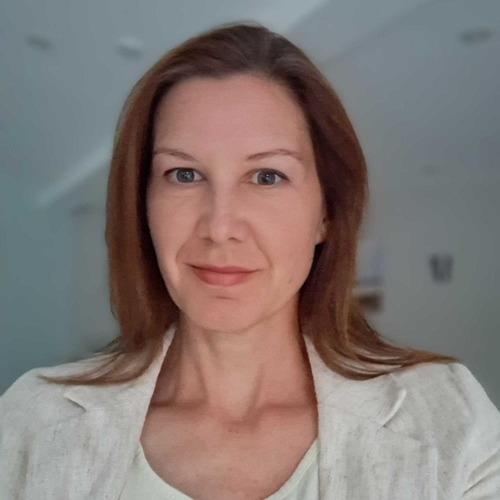 Dr. Charlotte Davies