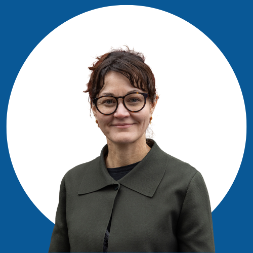 Dr Riette Oosthuizen