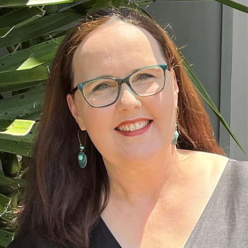 Dr. Louise Cullen